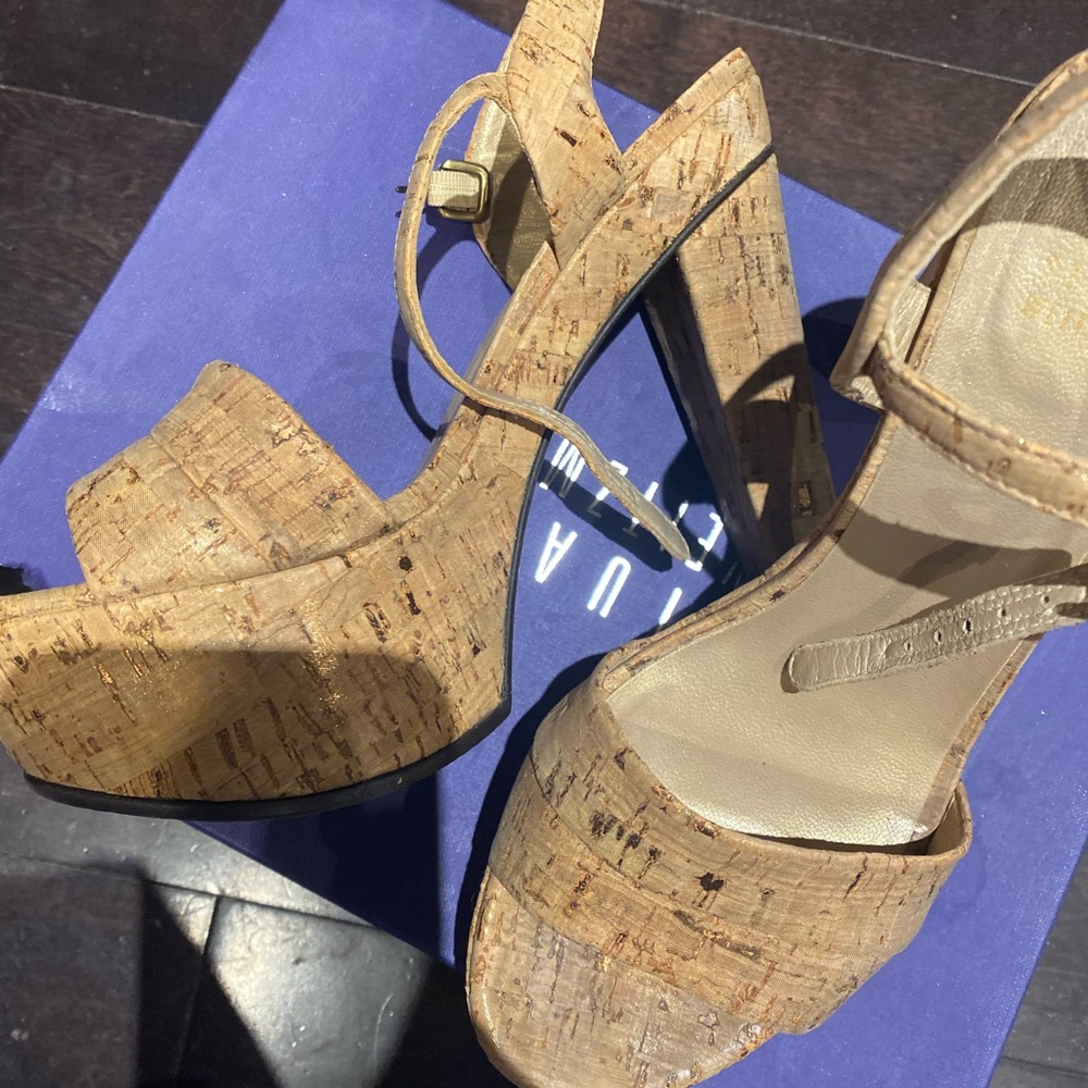 Stuart Weitzman heels - Picture 4 of 4
